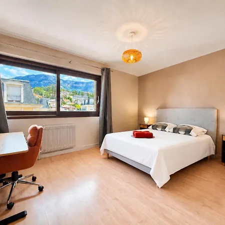 Grand T3 - Balcon Vue Montagne - Centre Aix アパート *