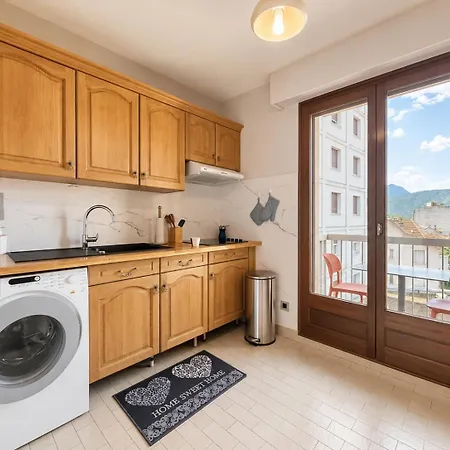 Grand T3 - Balcon Vue Montagne - Centre Aix アパート